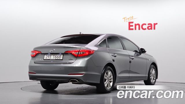 Hyundai Sonata 2017 — photo 2