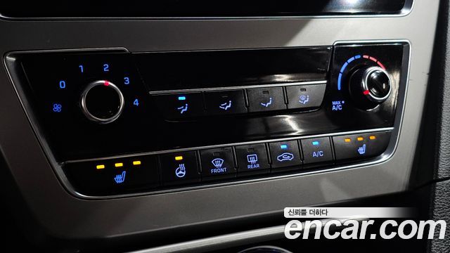 Hyundai Sonata 2017 — photo 23