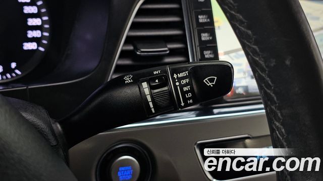 Hyundai Sonata 2017 — photo 28