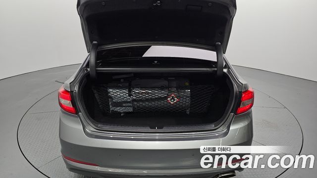 Hyundai Sonata 2017 — photo 32