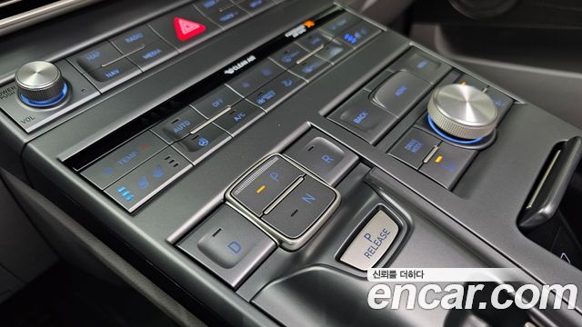Hyundai Nexo 2023 — photo 12
