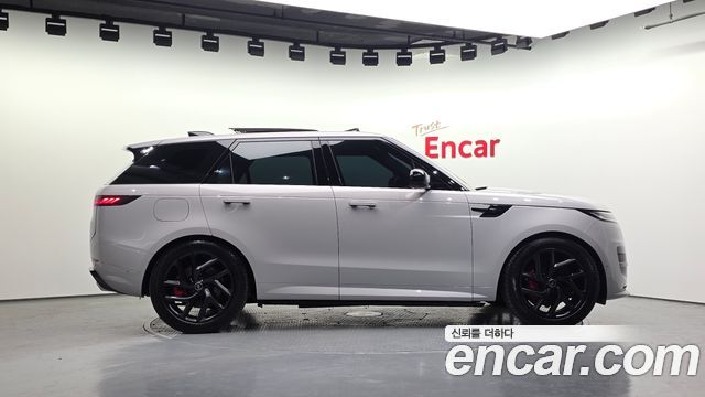 Land Rover Range Rover Sport 2025 — photo 5