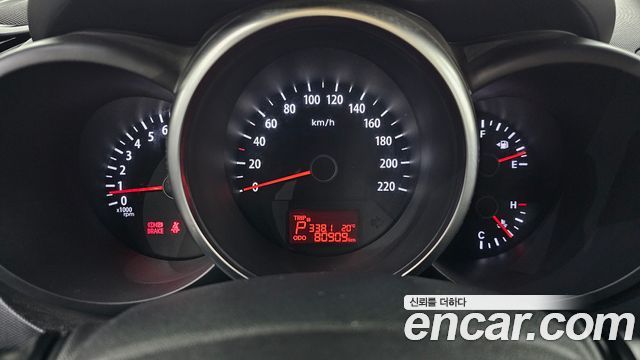 Kia Soul 2012 — photo 8