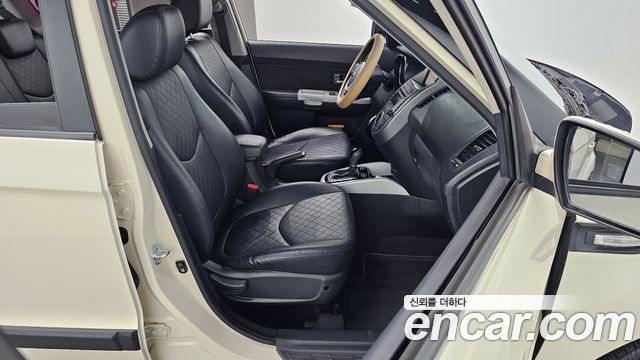 Kia Soul 2012 — photo 10