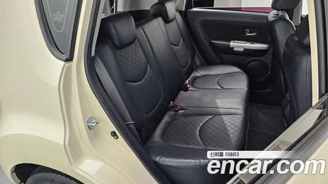 Kia Soul 2012 — photo 11