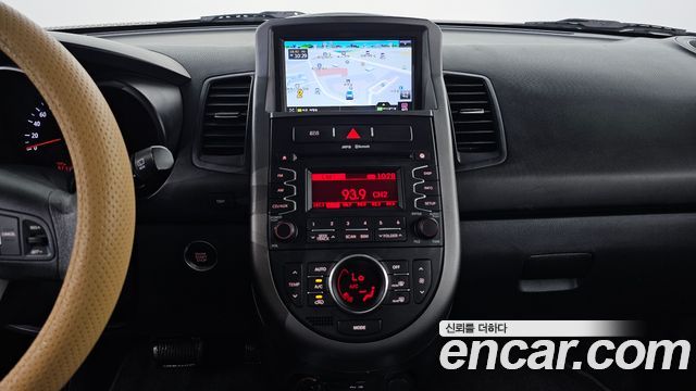Kia Soul 2012 — photo 13
