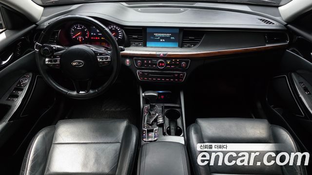 Kia K7 2016 — photo 10
