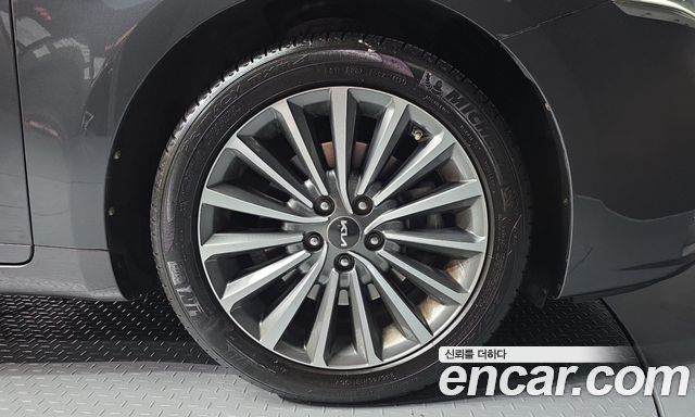 Kia K7 2016 — photo 7