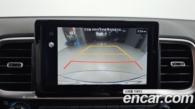 Hyundai Venue 2022 — photo 21