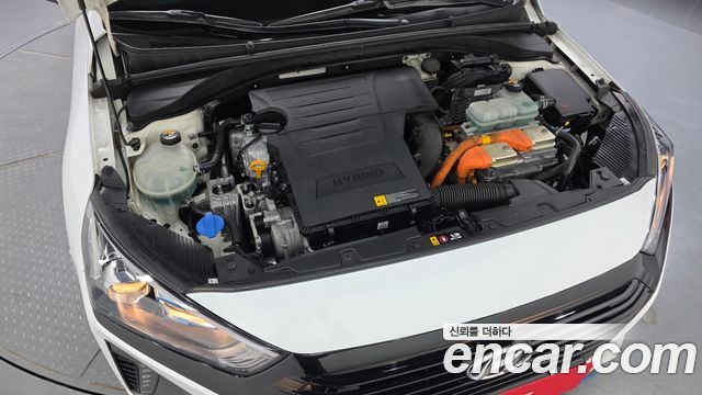 Hyundai Ioniq 2019 — photo 6