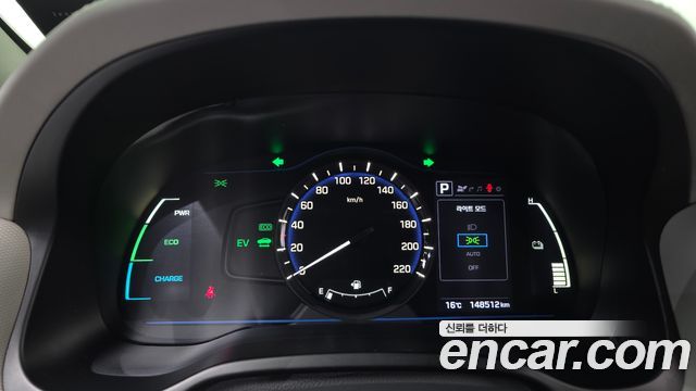 Hyundai Ioniq 2019 — photo 11