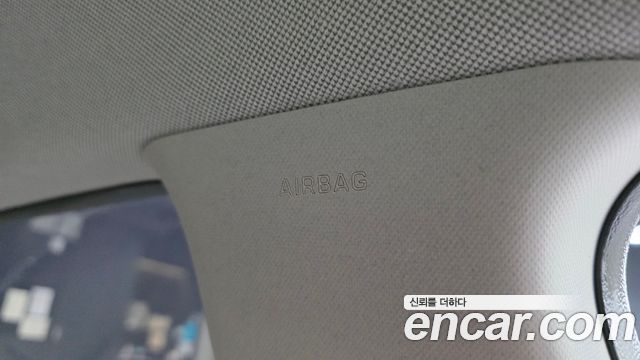 Hyundai Ioniq 2019 — photo 31