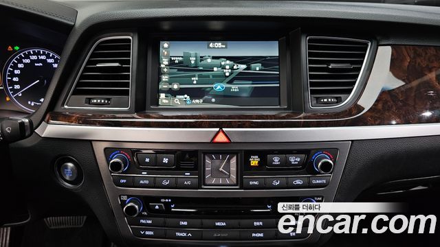 Hyundai Genesis 2016 — photo 19