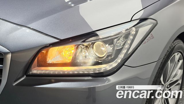 Hyundai Genesis 2016 — photo 8