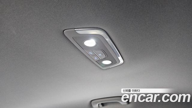 Hyundai Genesis 2016 — photo 29