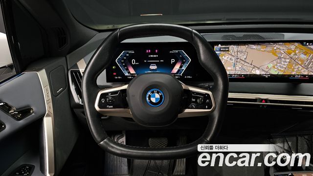 BMW iX 2023 — photo 13