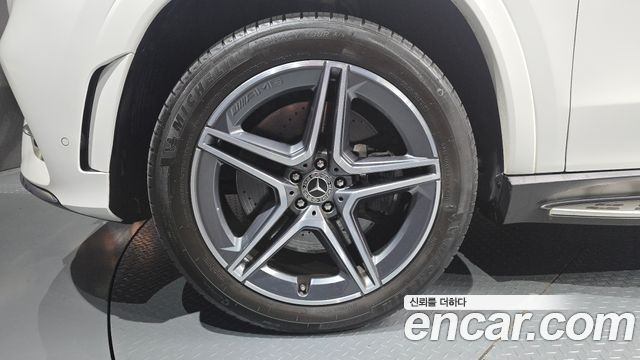 Mercedes-Benz GLS-Class 2022 — photo 5