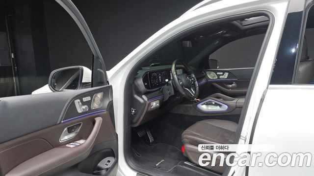 Mercedes-Benz GLS-Class 2022 — photo 13