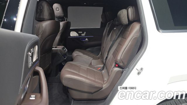 Mercedes-Benz GLS-Class 2022 — photo 18