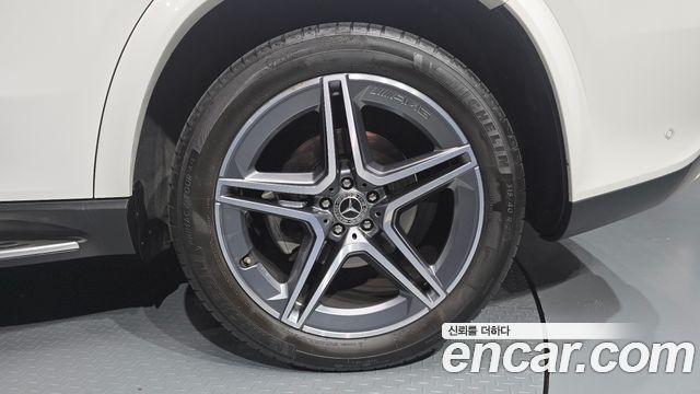 Mercedes-Benz GLS-Class 2022 — photo 7