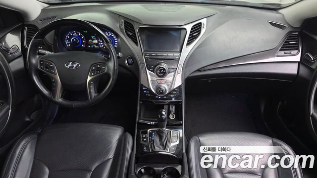 Hyundai Grandeur 2012 — photo 7