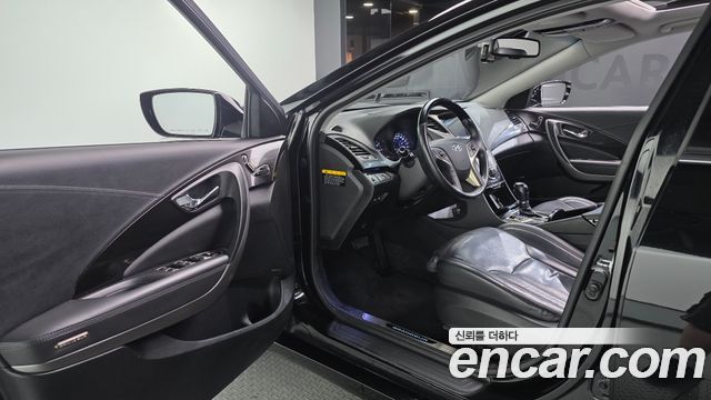 Hyundai Grandeur 2012 — photo 10