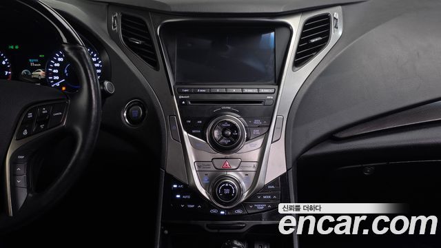 Hyundai Grandeur 2012 — photo 14