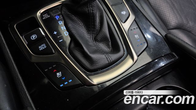 Hyundai Grandeur 2012 — photo 18