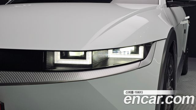 Hyundai Ioniq5 2023 — photo 8