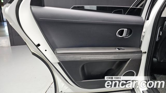 Hyundai Ioniq5 2023 — photo 15