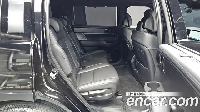 Hyundai Santafe 2024 — photo 17