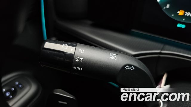 Hyundai Santafe 2024 — photo 36