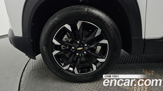 Chevrolet Korea Trailblazer 2021 — photo 5