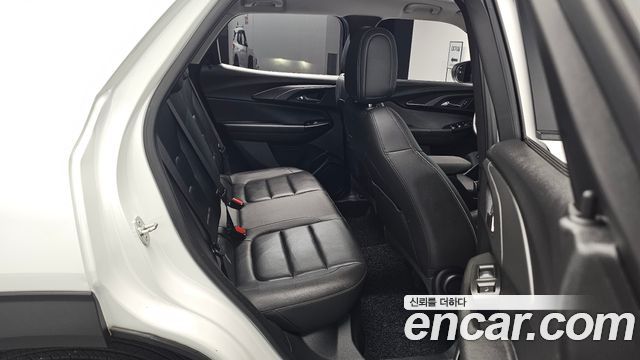 Chevrolet Korea Trailblazer 2021 — photo 17