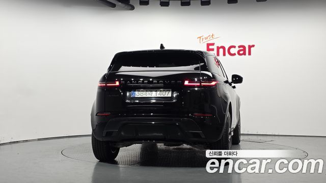 Land Rover Range Rover Evoque 2026 — photo 4