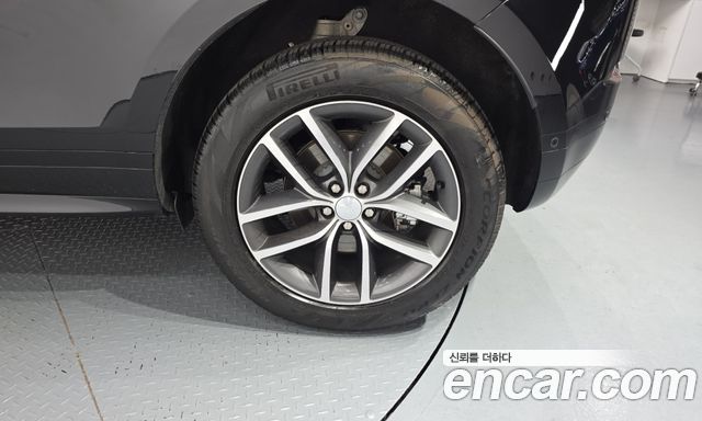Land Rover Range Rover Evoque 2026 — photo 5