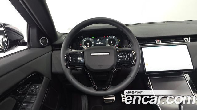 Land Rover Range Rover Evoque 2026 — photo 18