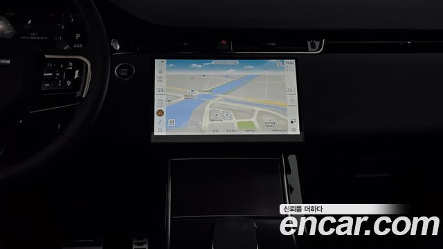 Land Rover Range Rover Evoque 2026 — photo 19
