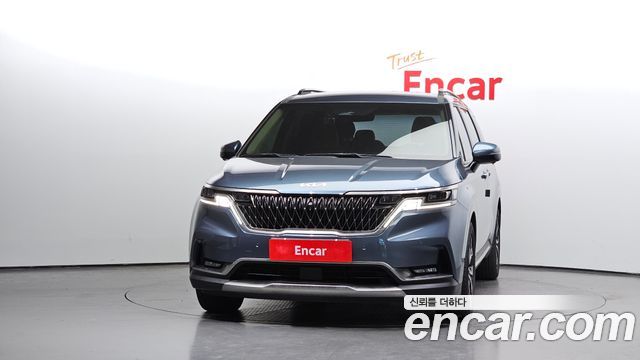 Kia Canival 2022 — photo 3