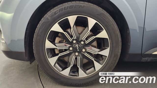 Kia Canival 2022 — photo 5