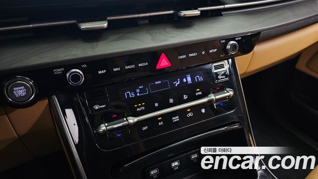 Kia Canival 2022 — photo 20
