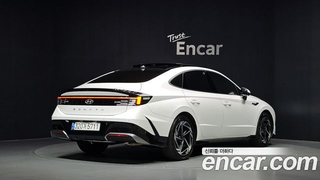 Hyundai Sonata 2024 — photo 2