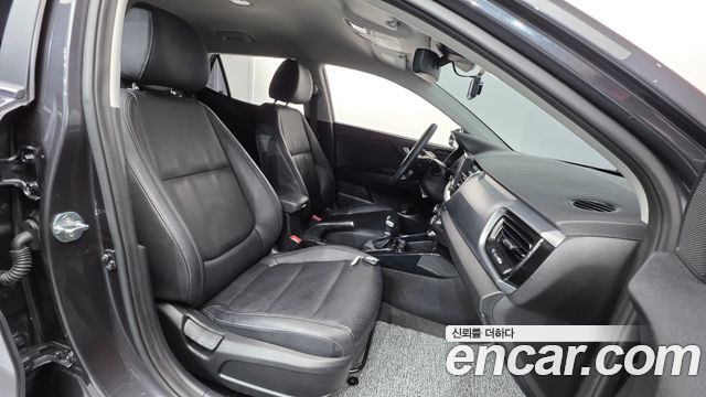 Kia Stonic 2020 — photo 16