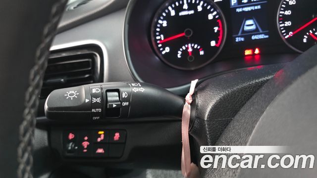 Kia Stonic 2020 — photo 27
