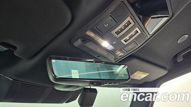 Land Rover Defender 2026 — photo 16