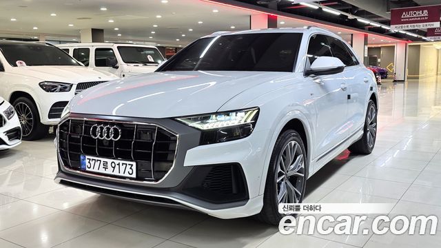 Audi Q8 2021 — photo 2
