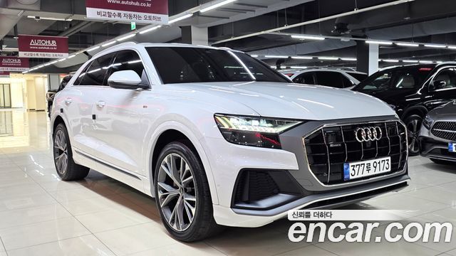 Audi Q8 2021 — photo 3