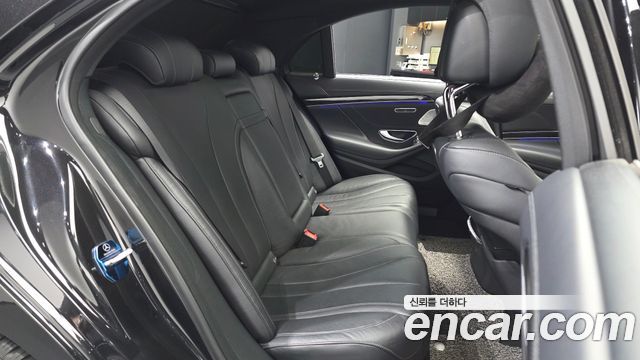Mercedes-Benz S-Class 2018 — photo 17