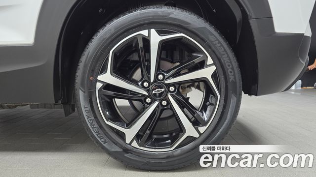 Chevrolet Korea Trailblazer 2022 — photo 7