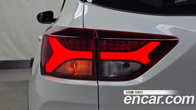 Chevrolet Korea Trailblazer 2022 — photo 9